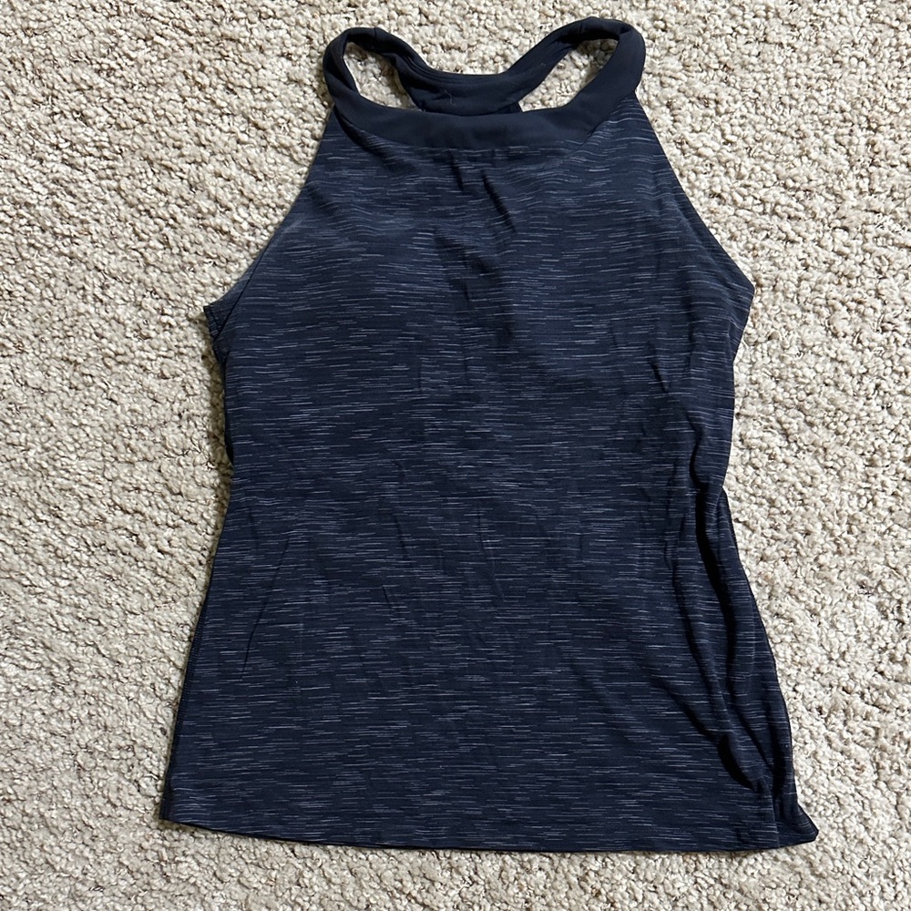 Lucy Women's black Athletic yoga Tank Top with built-in bra. Size large.